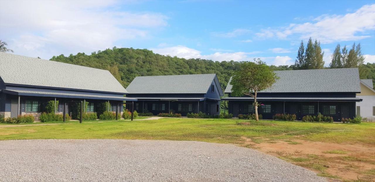 Hotel The Barn Hua Hin Khao Tao Zewnętrze zdjęcie