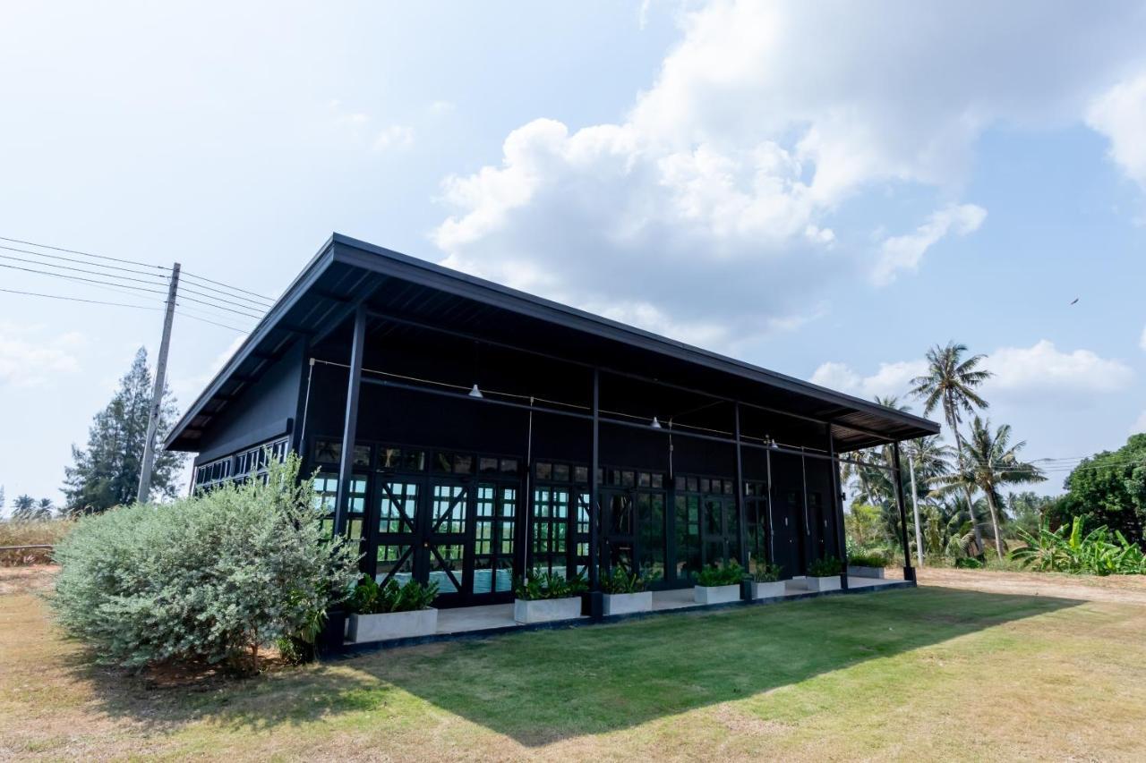 Hotel The Barn Hua Hin Khao Tao Zewnętrze zdjęcie